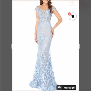 🆕 Mac Duggal Formal Gown